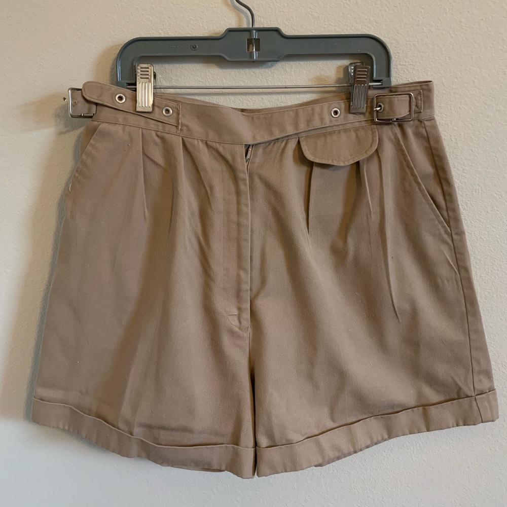 High Waisted Beige Shorts